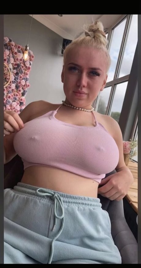 Emma H star pornographic gallery