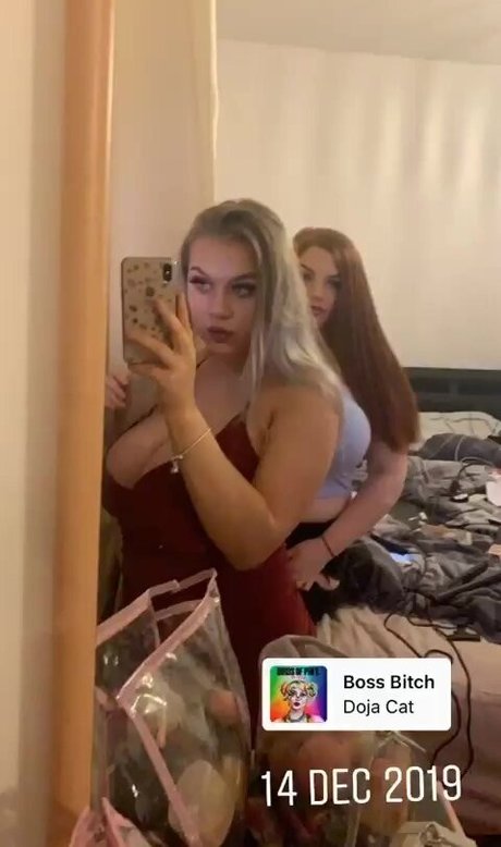 Emma H model nude gallery