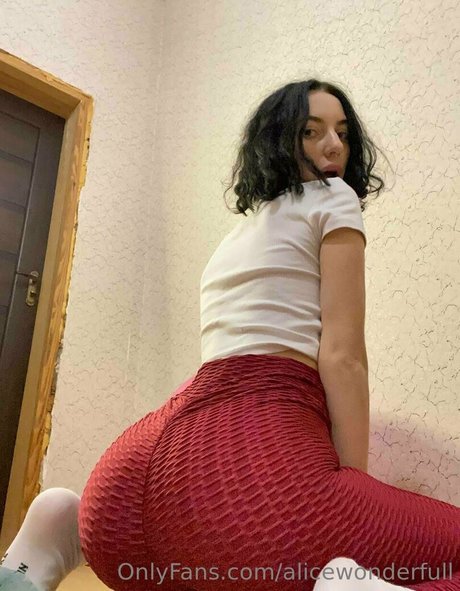 alicewonderfull pornstar free img
