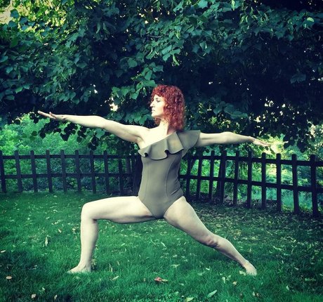 Demet Yoruc free actress pics