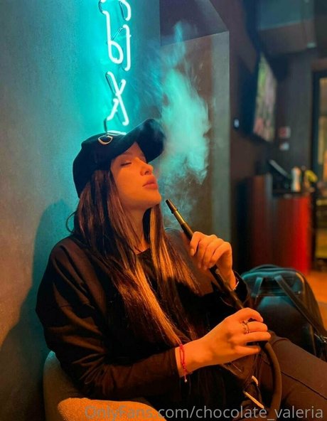 chocolate valeria hot star archive