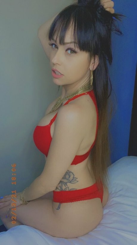 enticingbeauty beautiful pornstar gallery