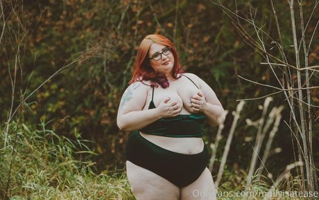 mollyisatease free pornstar pic