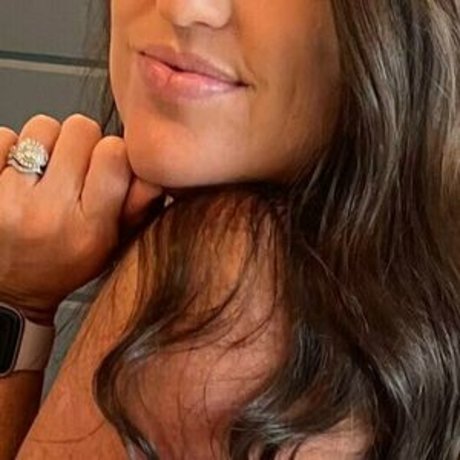 britneyyjad3 pornstar erotic img