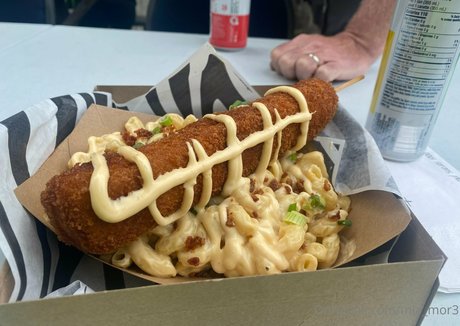 mia mor3 pornstar nudes picture