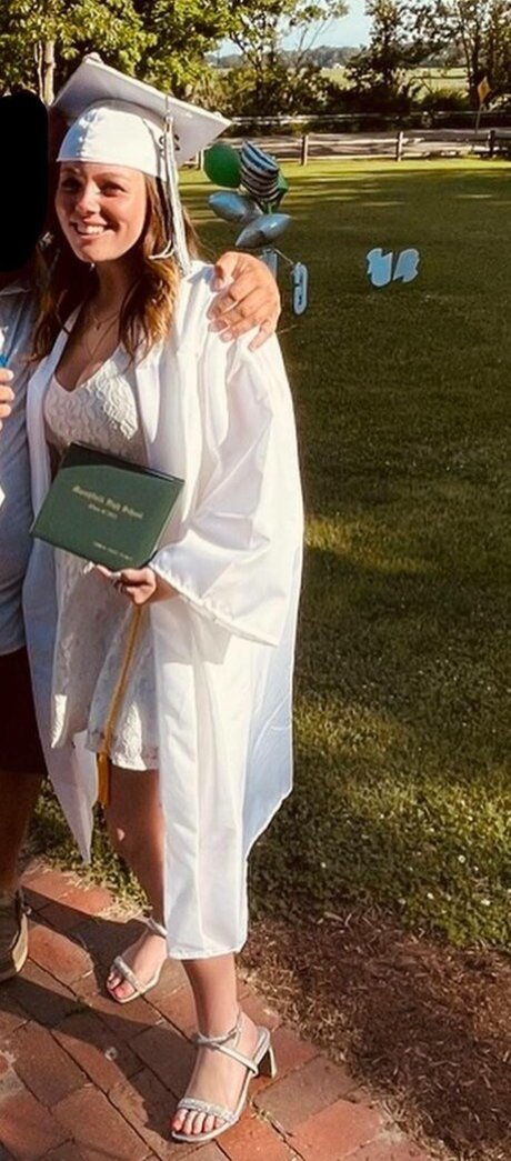 Hannah B model xxx photos