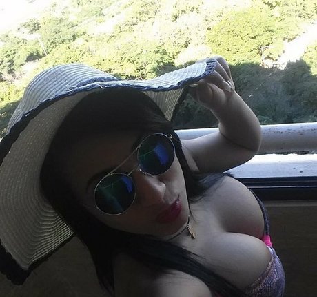 Nohely Guilarte beautiful pornstar photo