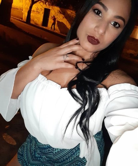 Nohely Guilarte pornstar sexy pictures