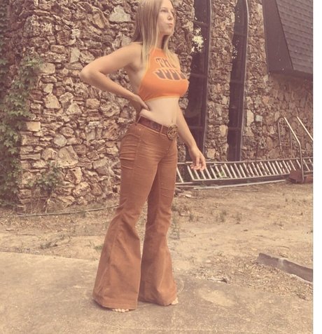 Bigblockblondie naked actress pics