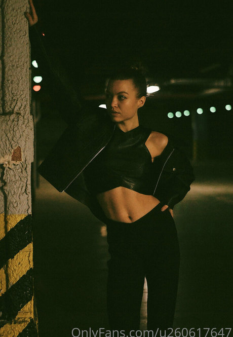 stepsiscaprice pornographic model image