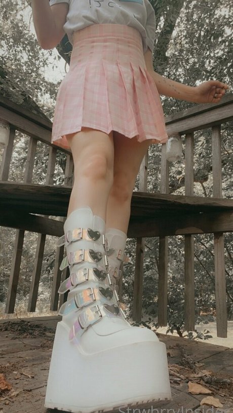 viinusflytrap nudes actress photos