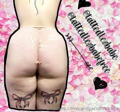 candyxcoffinsxfree nude model pic