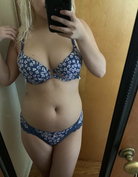 yourlittlefiend star free picture