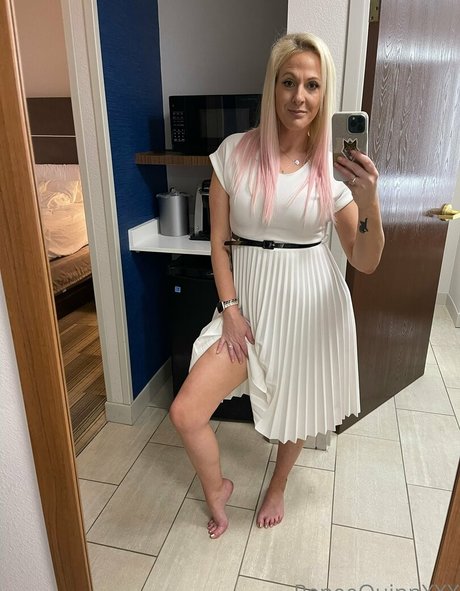 reneequinnxxx pornstar hd image