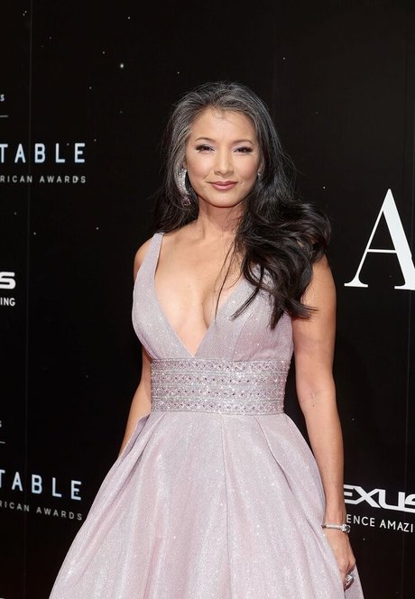 Kelly Hu pornstar pretty picture