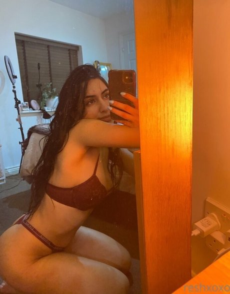 Reshmaxoxo model art archive