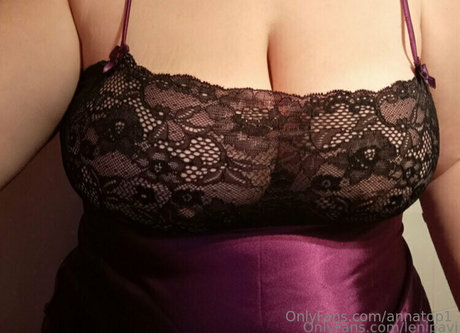 annatop1 naked actress picture