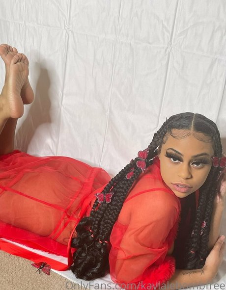 kaylalebombbb beautiful star pics