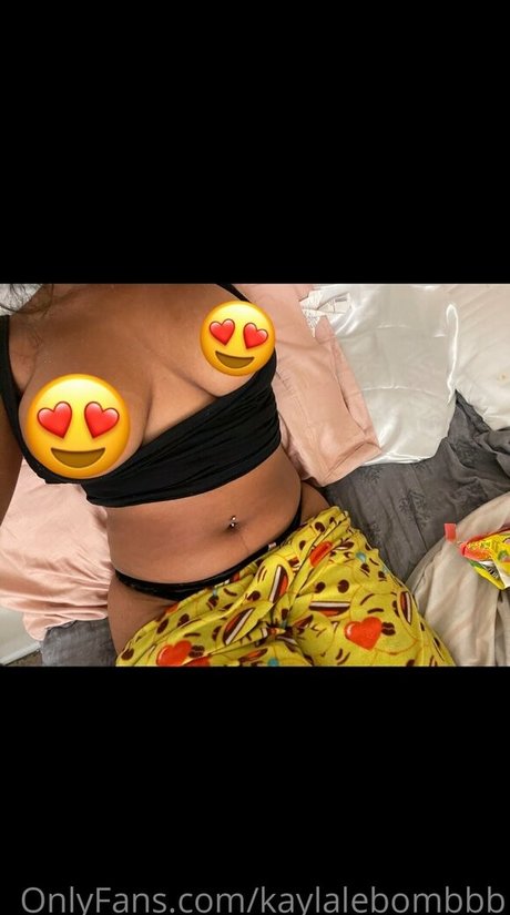 kaylalebombbb model free photos