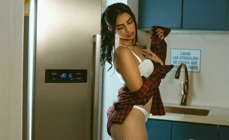 cutecamila best star photo