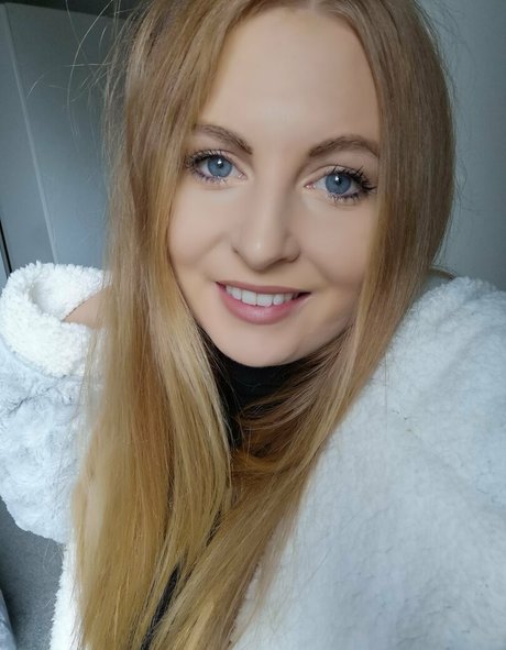 gushinggeegeefree sex pornstar img