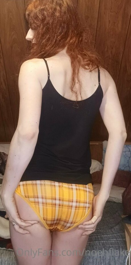 noehflake nude actress pics