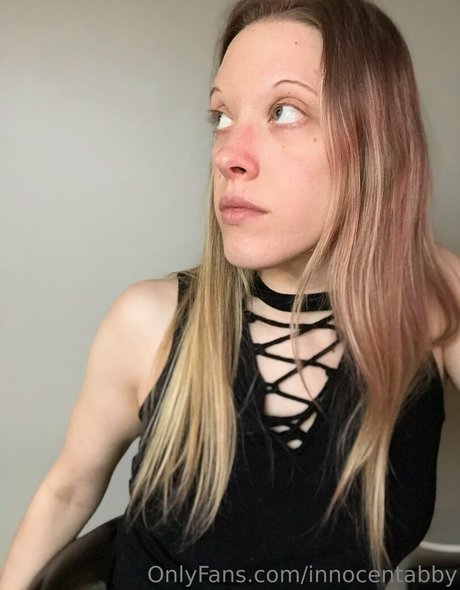 innocentabby xxx model image