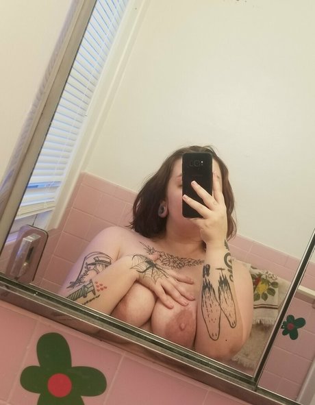 draculuv star sexy galleries