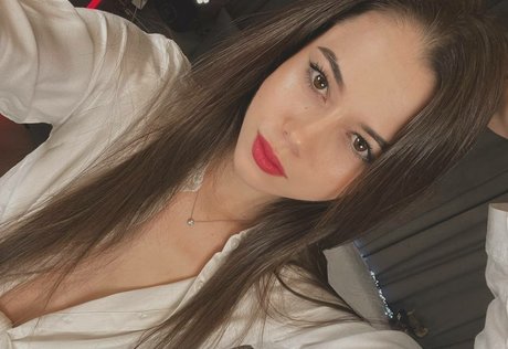 taanni actress galleries