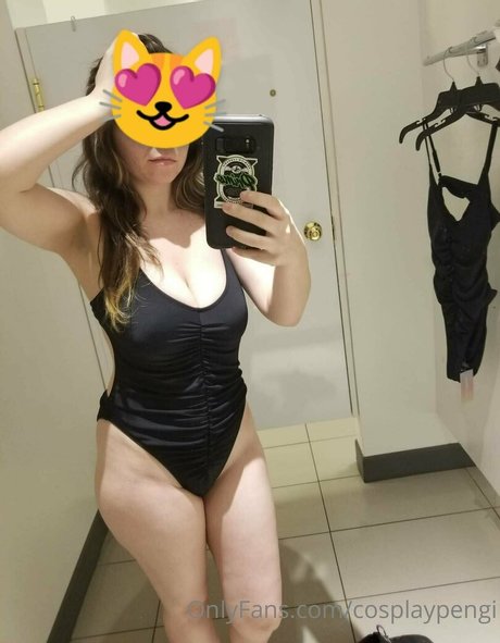 cosplaypengi adult model pics