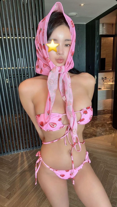 Jeee622 model porn gallery