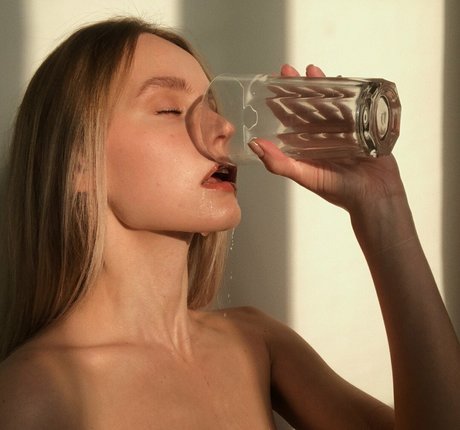 the tori perfect actress picture