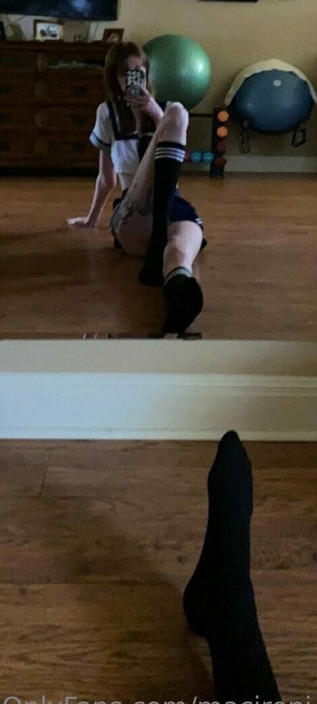 macironi pornstar naked galleries