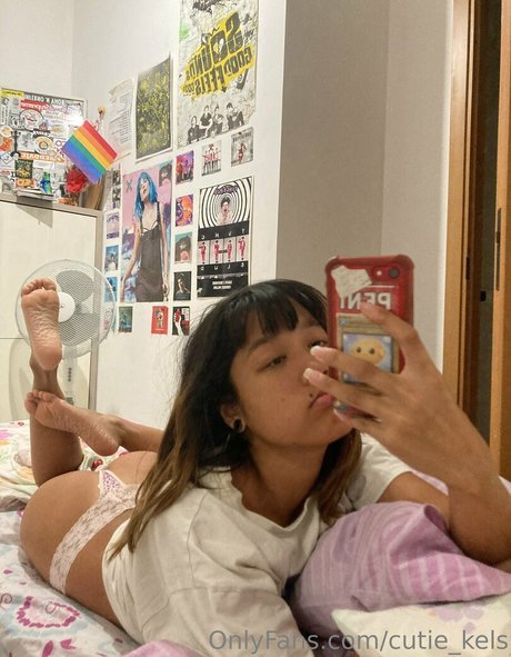 old lady onlyfans naked photos