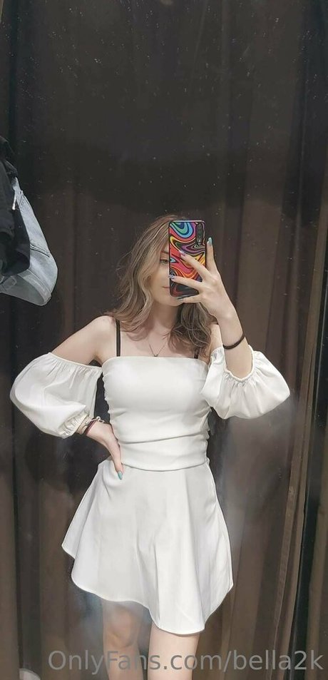 bella2k top star pic