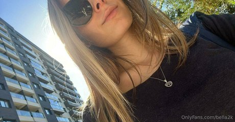 bella2k nude star galleries