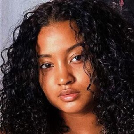 Tibuuul pretty pornstar image