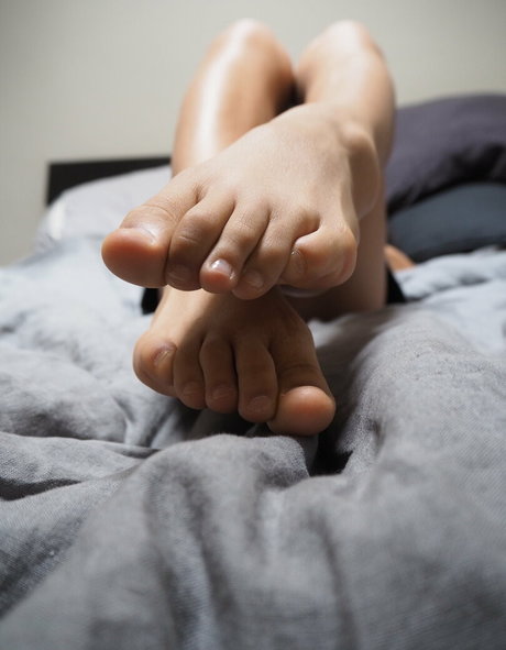 simplykimsfeet nudes star gallery