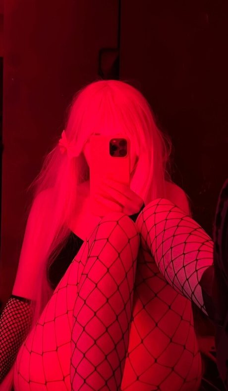 hejkva model erotic pic