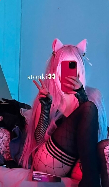 hejkva erotic actress img