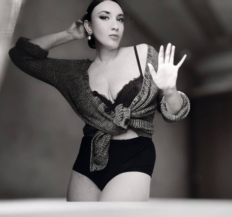 Lena Leyman star naked picture