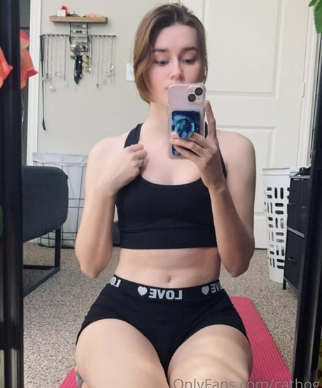 catbog star adult pictures