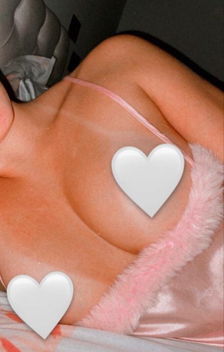 Kathleen Gomes xxx pornstar gallery