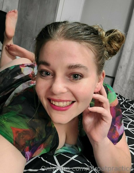 throatpractice xxx model pics