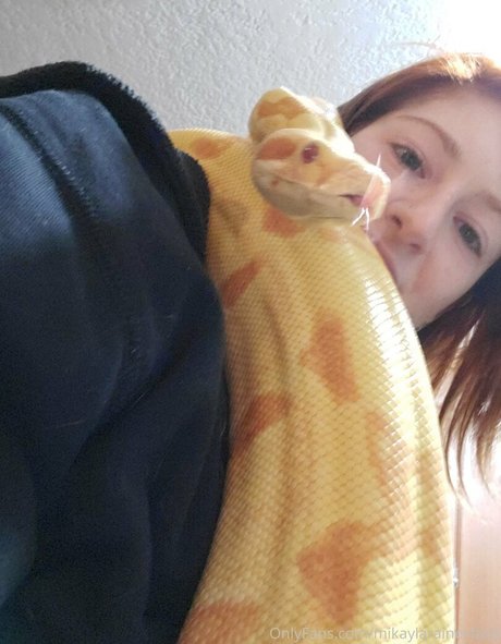 mikaylarainesfans perfect model galleries