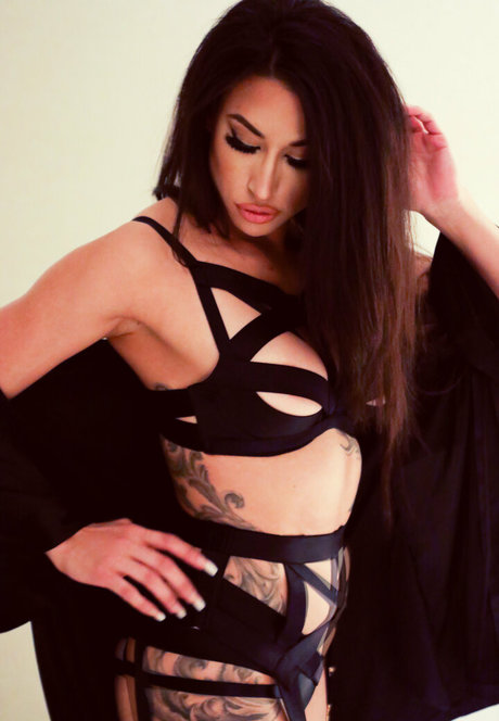 goddesstangent pornographic star image