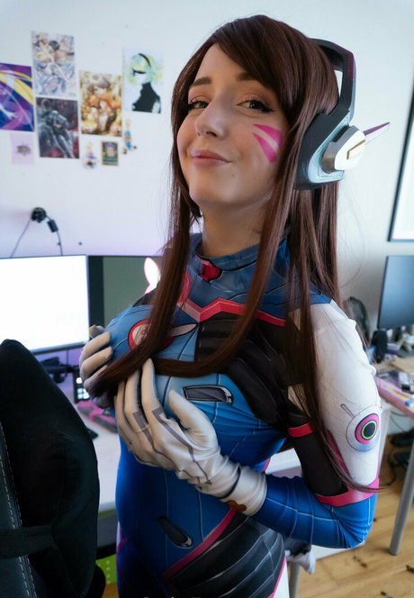 pennykun sexy star photo