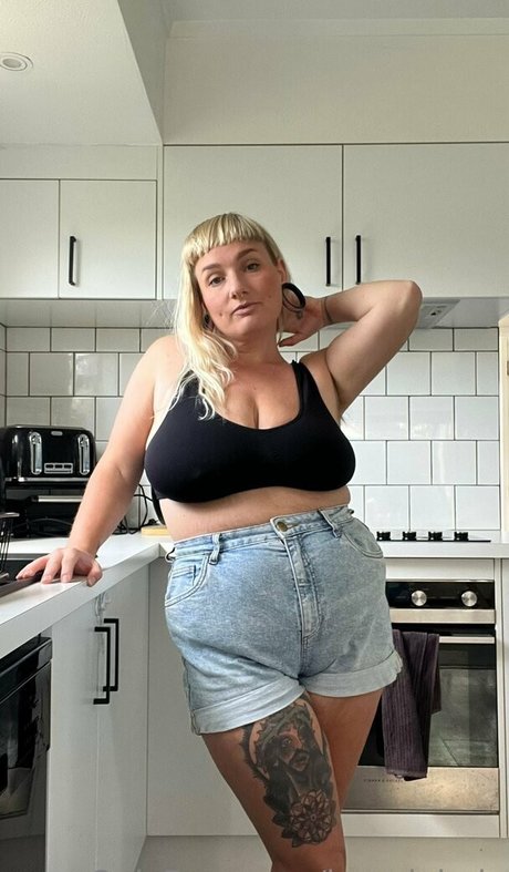 bonnielady model pornographic photo