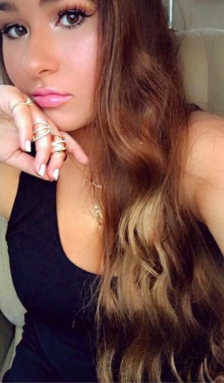 Tatiana Gianacopoulos star porn pics