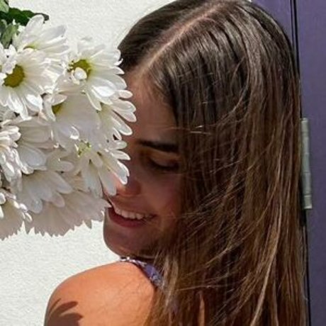 Jennifer Sequeira model erotic img